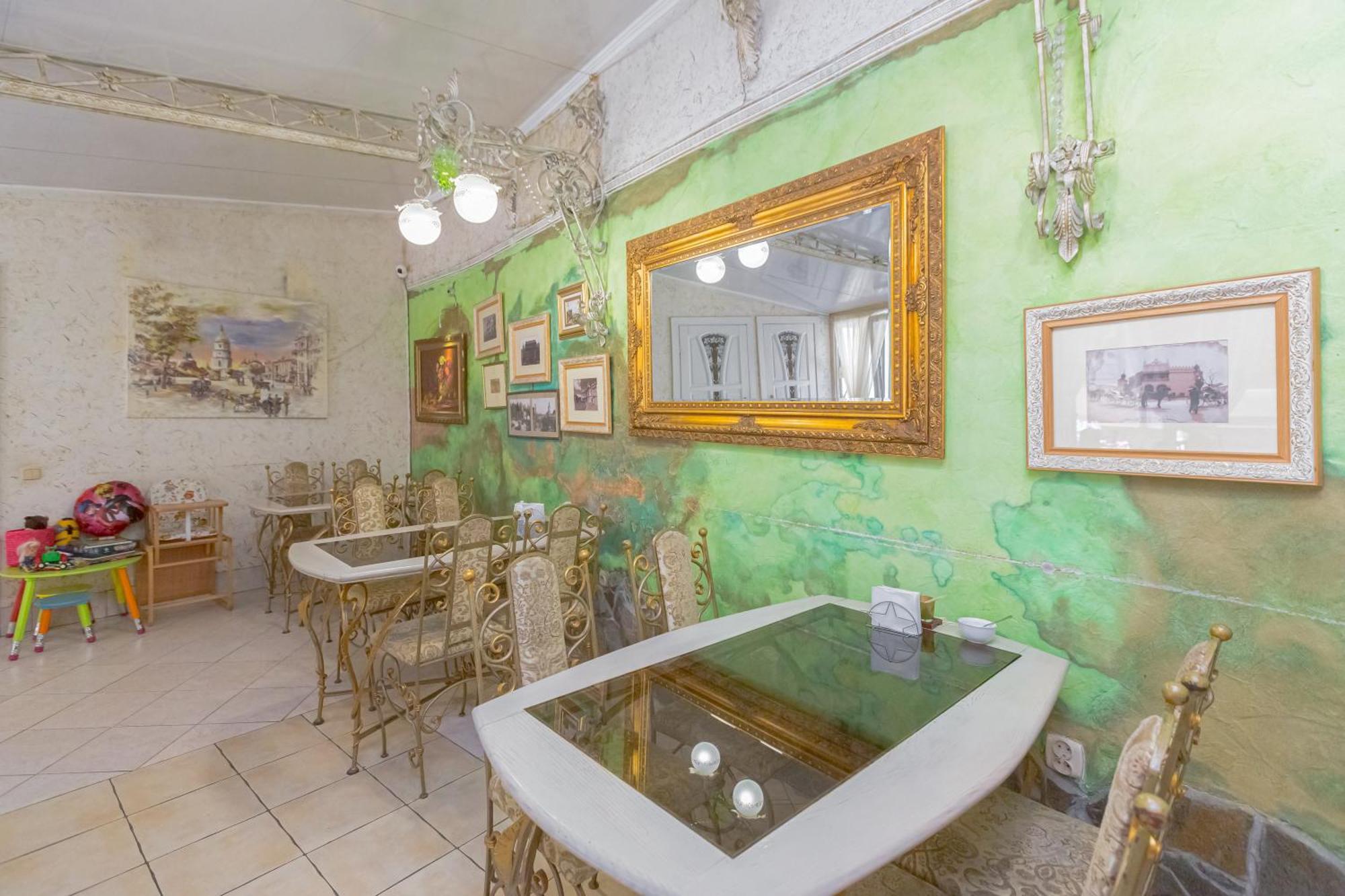 Staryi Krakiv Hotel 4*