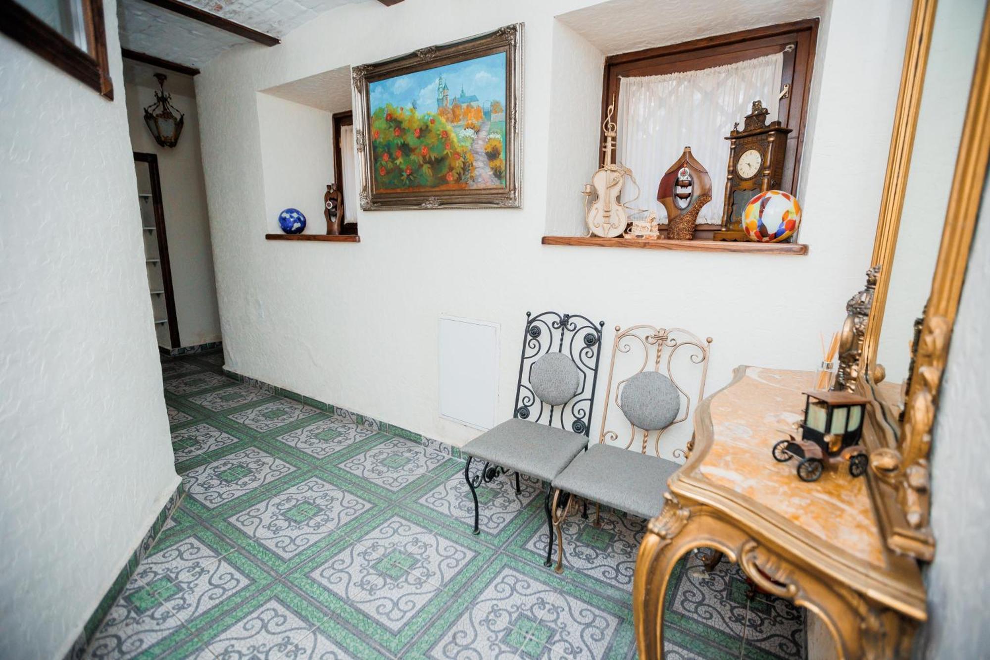 Staryi Krakiv 4* Lviv