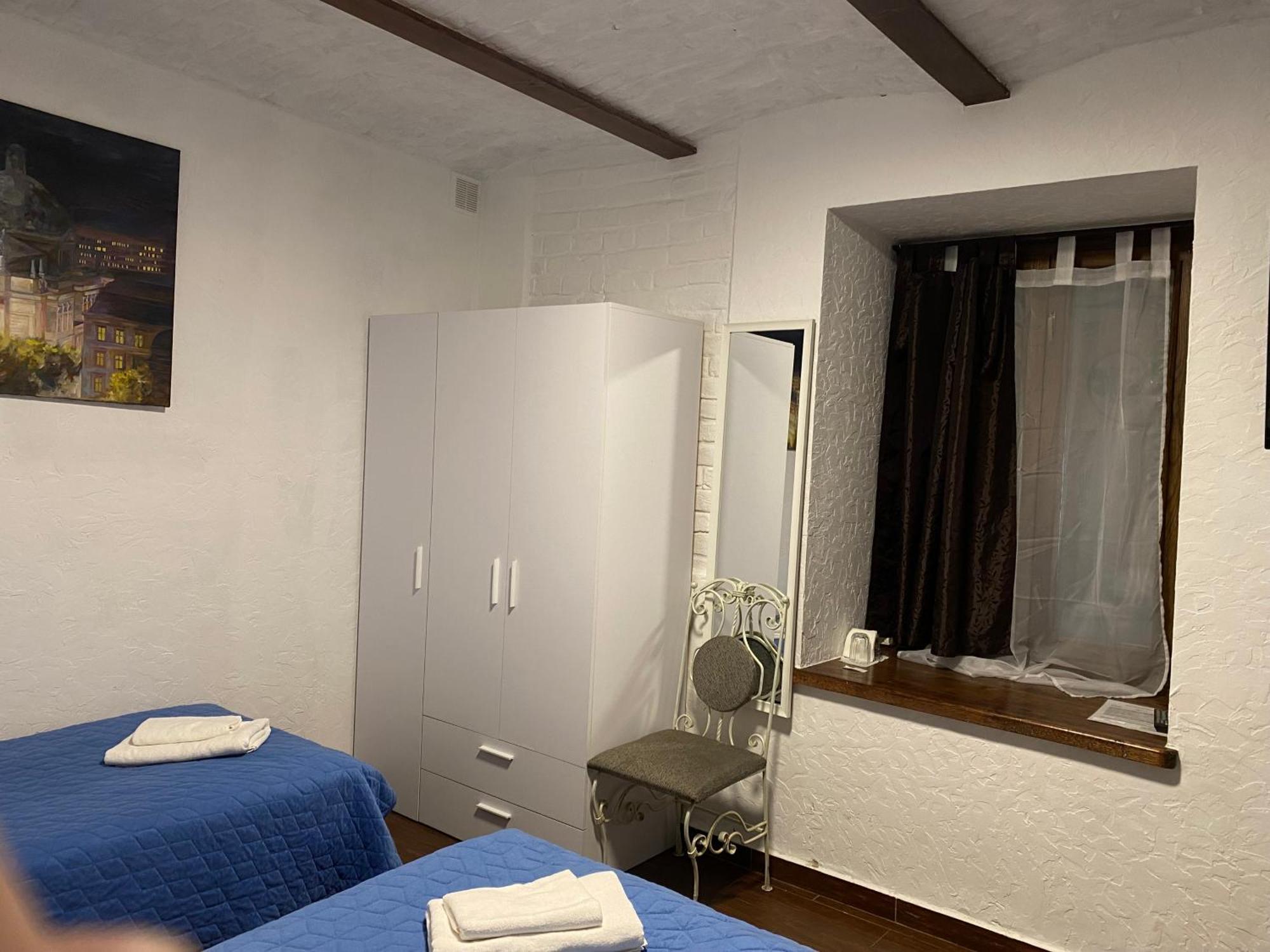 Staryi Krakiv 4*